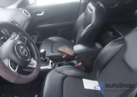 2018 Jeep Compass Latitude Fwd from USA, damaged, VIN 3C4NJCBB2JT322520